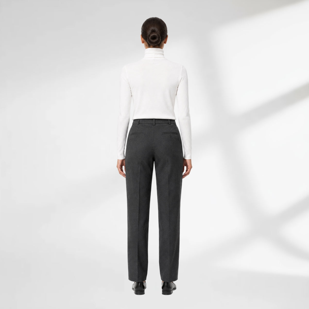 Aven Turtleneck